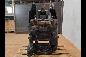 salg af Case Puma 160 Front axle support