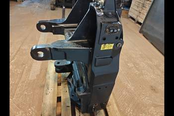 salg af Case Puma 160 Front axle support