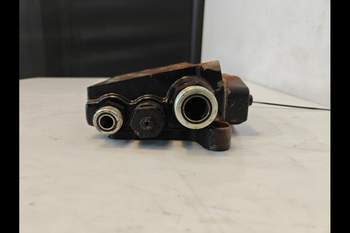 salg af Case Puma 160 Hydraulic Valve support
