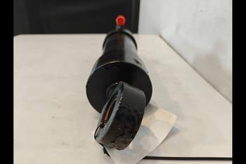 salg af Case Puma 160 RIGHT Lift Cylinder