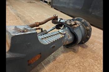 salg af Vorderachse New Holland 8870