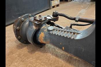 salg af Vorderachse New Holland 8870