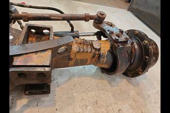 salg af Vorderachse New Holland G190