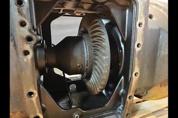salg af Hinterachsen Massey Ferguson 7495