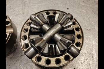 salg af Vorderachsdifferential Massey Ferguson 7495