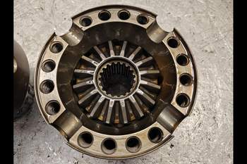 salg af Vorderachsdifferential Massey Ferguson 7495