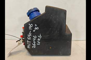 salg af AdBlue behälter Manitou MLT840-145 PS LITE