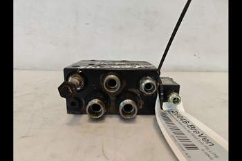 salg af Manitou MLT840-145 PS LITE  Hydraulic trailer brake valve