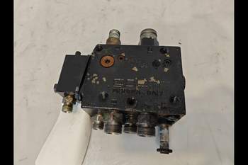 salg af Manitou MLT840-145 PS LITE  Hydraulic trailer brake valve