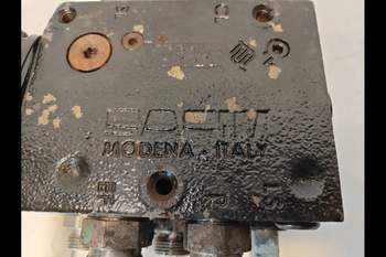 salg af Manitou MLT840-145 PS LITE  Hydraulic trailer brake valve