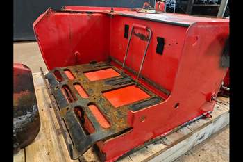 salg af Kraftstofftank Manitou MLT840-145 PS LITE 