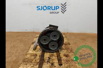 salg af Deutz-Fahr Agrotron M610 RIGHT Rear Half Axle