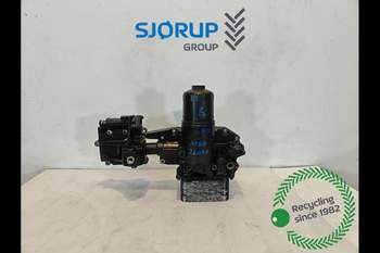 salg af Ölkühler Deutz-Fahr Agrotron M610 