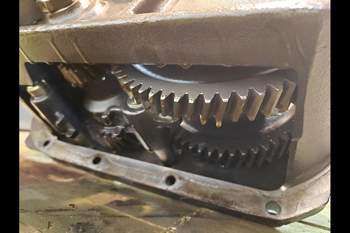 salg af Zapfwellengetriebe Deutz-Fahr Agrotron M610
