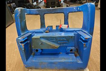 salg af Gewicht New Holland LM445A