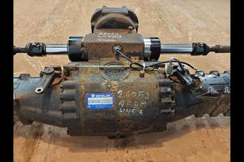 salg af Vorderachse New Holland LM445A