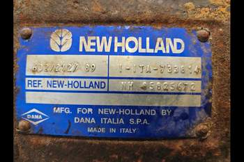 salg af Vorderachse New Holland LM445A