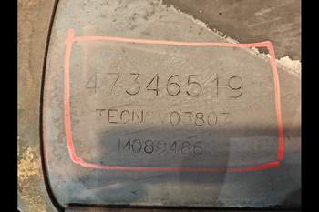 salg af Abgassystem New Holland LM445A