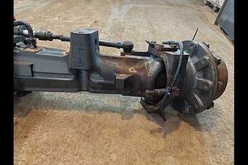 salg af Bagaksel New Holland B115D