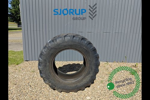salg af Dæk 440/80R28 Starmaxx
