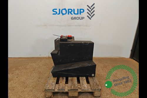salg af Dieseltank New Holland B115D