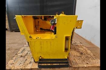 salg af Hydrauliktank New Holland B115D