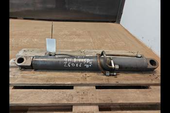 salg af Løftecylinder New Holland B115D