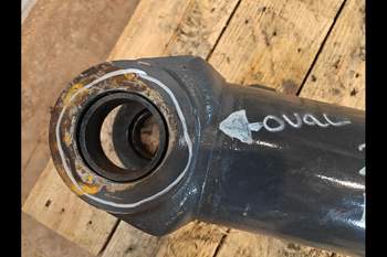 salg af Stikcylinder New Holland B115D