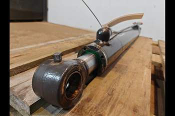 salg af Tiltcylinder New Holland B115D