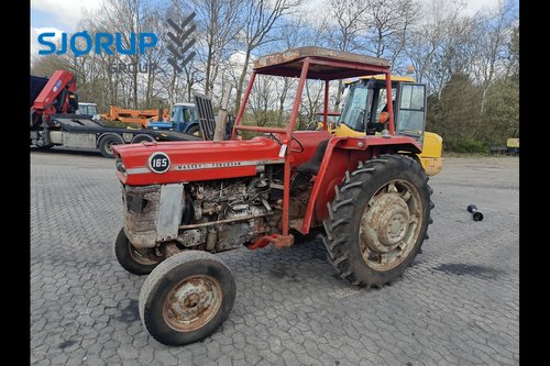 salg af Massey Ferguson 165 traktor