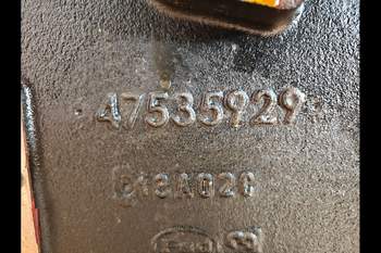 salg af Bagtøj New Holland T5.105