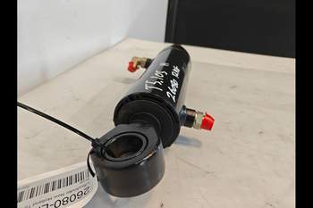 salg af Liftcylinder New Holland T5.105