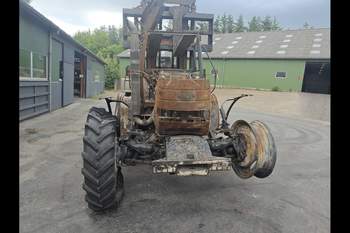 salg af Case CVX 1195 traktor