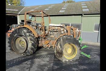 salg af John Deere 6R 250 traktor