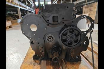 salg af Shortblock New Holland 8340