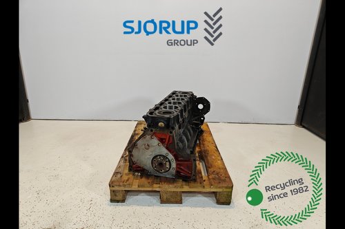 salg af Shortblock New Holland 8340
