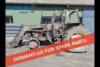 salg af New Holland 8340 tractor