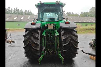 salg af John Deere 7820 traktor