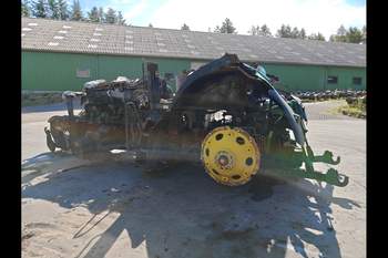 salg af John Deere 8320R traktor