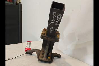 salg af Kotflügel Vorne John Deere 8320R LINKS