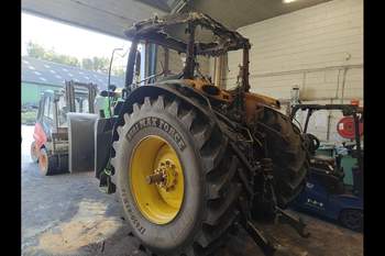salg af John Deere 6210R traktor