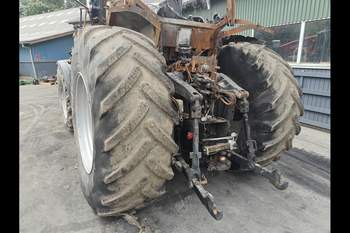 salg af Case Magnum 340 traktor