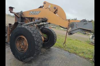 salg af Case 721F Læssemaskine