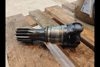 salg af John Deere 6150 M LEFT Front axle final drive