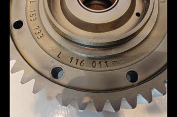 salg af John Deere 6150 M  Transmission Parts