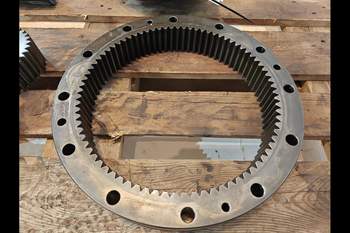 salg af John Deere 6150 M LEFT Rear axle planetary gear