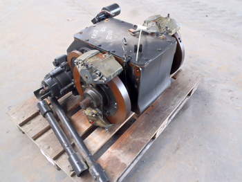 salg af Gearkasse Case Axial Flow 8010
